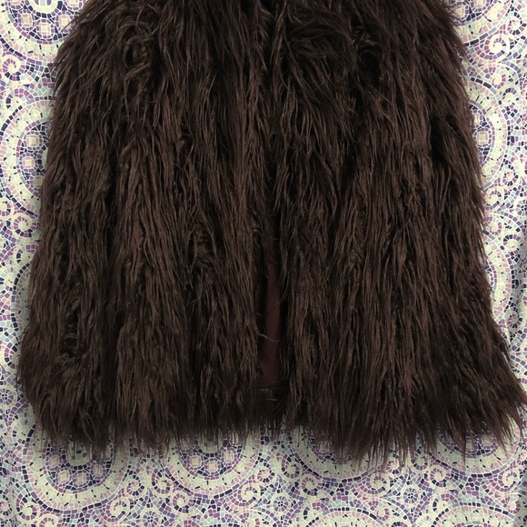 Burgundy faux fur shag jacket from Trouvé - Picture 2 of 5